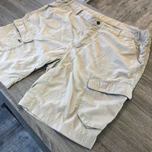 Köppen beige lightweight outdoor cargo shorts XL